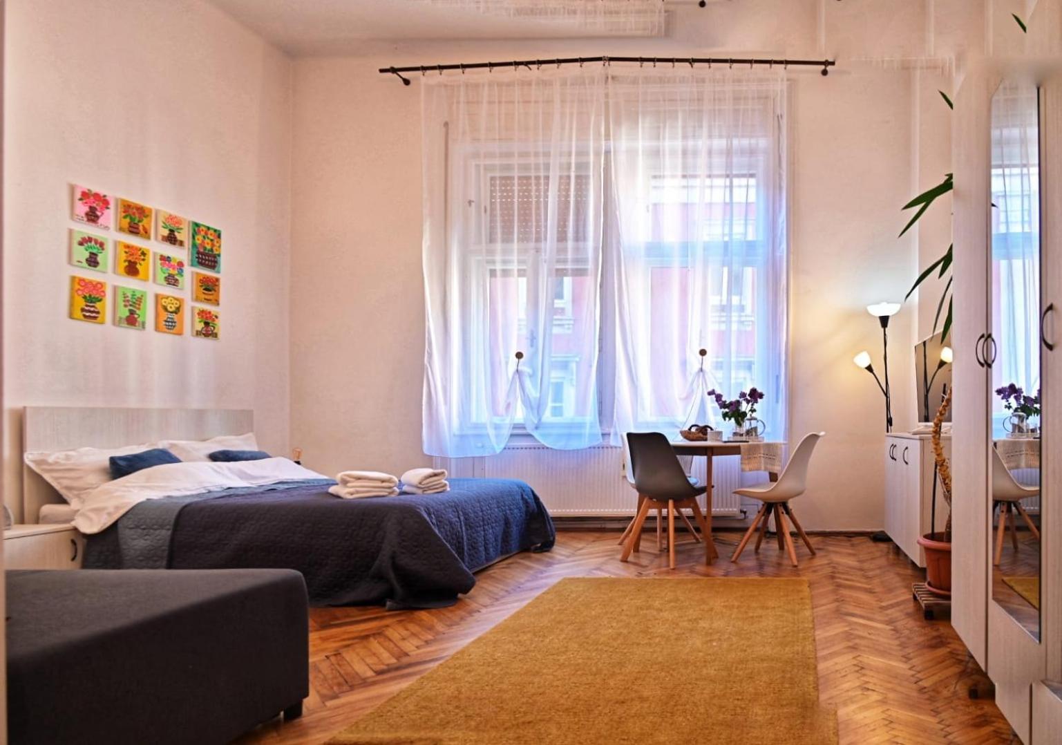 Travel And Music Apartment Тимишоара Экстерьер фото